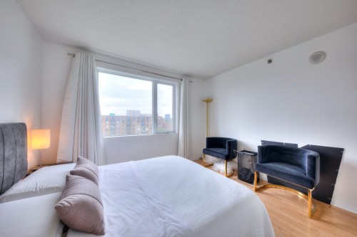 Master Bedroom - 1003-650 Rue Jean-D'Estrées, Montréal (Ville-Marie), QC - Indoor Photo Showing Bedroom