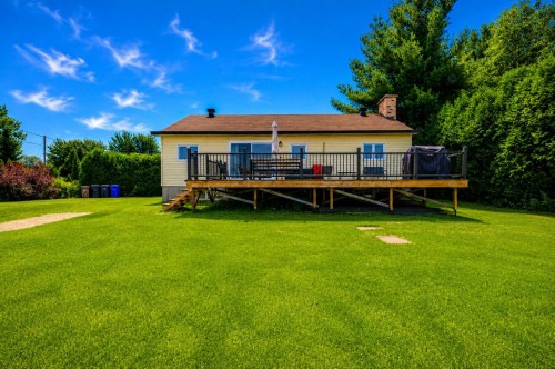 Terrasse - 6800 Route Marie-Victorin, Contrecoeur, QC - Outdoor With Deck Patio Veranda With Backyard