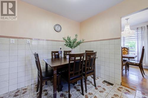 9 Wheatsheaf Crescent, Toronto, ON - Indoor