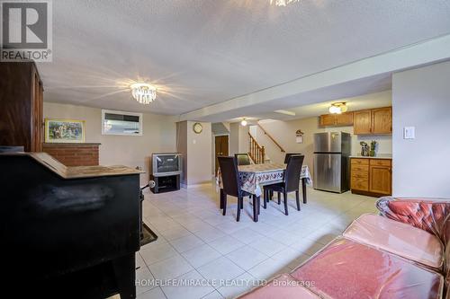 9 Wheatsheaf Crescent, Toronto, ON - Indoor