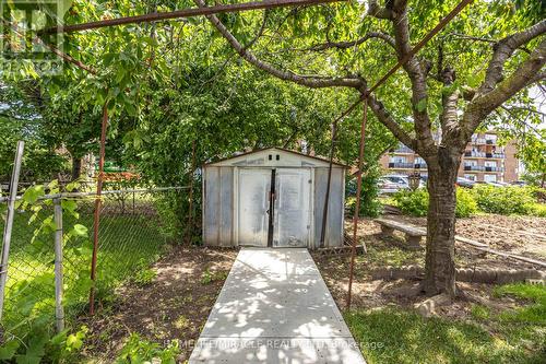 9 Wheatsheaf Crescent, Toronto, ON - Outdoor