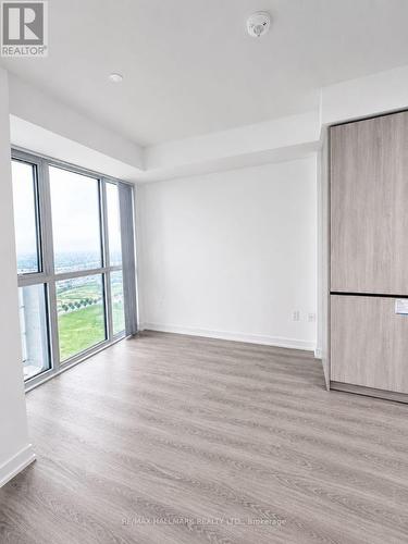 3501 - 8 Interchange Way, Vaughan, ON - Indoor Photo Showing Other Room