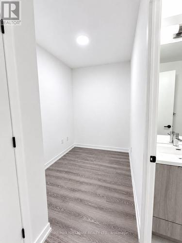 3501 - 8 Interchange Way, Vaughan, ON - Indoor Photo Showing Other Room