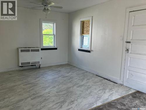 710 9Th Avenue W, Nipawin, SK - Indoor Photo Showing Other Room