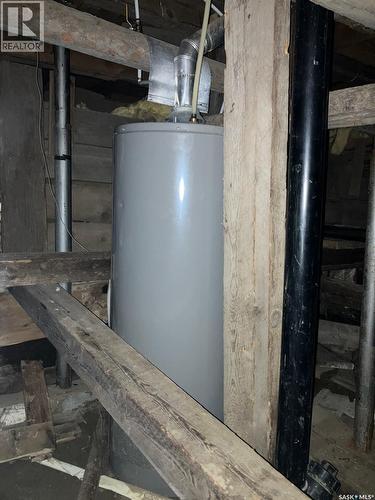 710 9Th Avenue W, Nipawin, SK - Indoor Photo Showing Basement