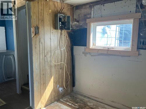 710 9Th Avenue W, Nipawin, SK - Indoor Photo Showing Other Room