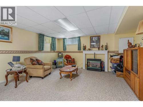 11330 Lakeside Drive, Prince George, BC - Indoor