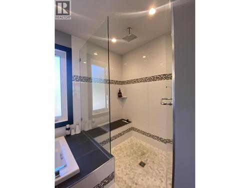 4849 Twedle Avenue, Terrace, BC - Indoor