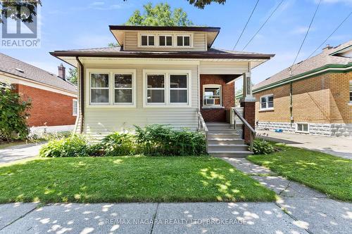6403 LOCUS AVENUE  Niagara Falls (Dorchester), ON L2G 4K4