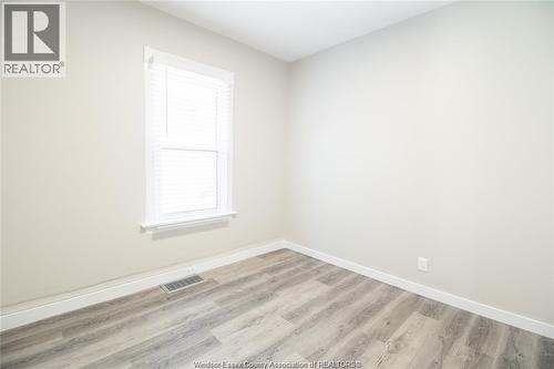 1580 Dufferin, Windsor, ON - Indoor Photo Showing Other Room