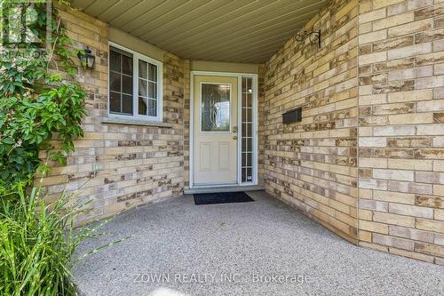 60 Marl Meadow Drive, Kitchener, ON - Outdoor With Deck Patio Veranda