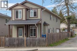 144 Victoria Rd Nanaimo, BC V9R 4P5
