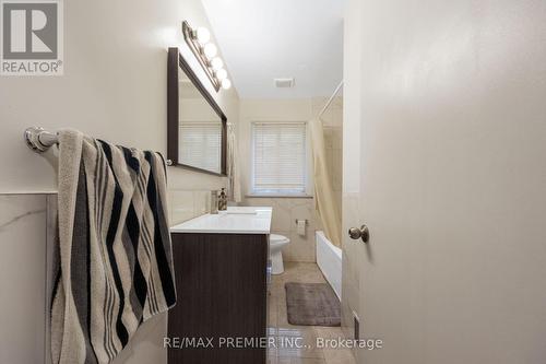35 Barkwin Drive, Toronto, ON - Indoor