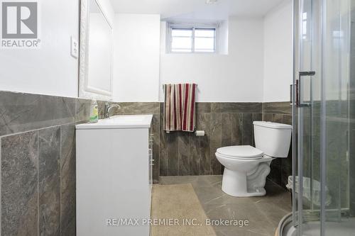 35 Barkwin Drive, Toronto, ON - Indoor Photo Showing Bathroom