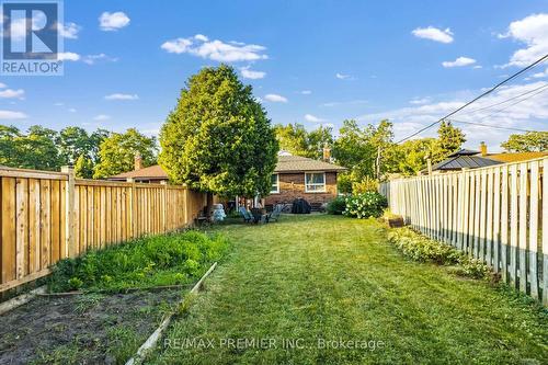 35 Barkwin Drive, Toronto, ON - Outdoor