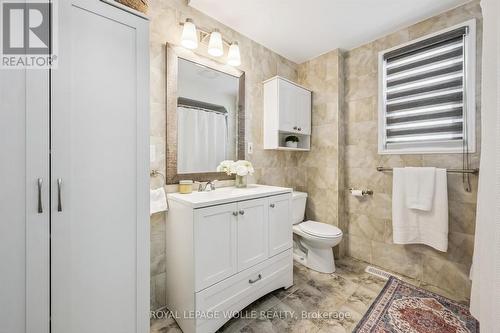 976 Guelph Street, Kitchener, ON - Indoor Photo Showing Bathroom