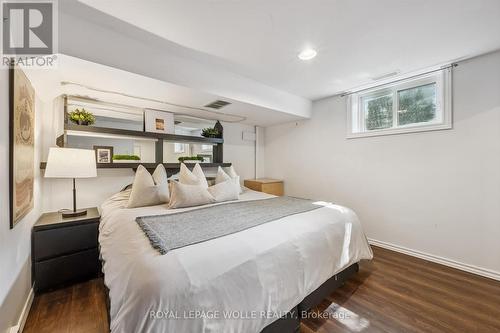 976 Guelph Street, Kitchener, ON - Indoor Photo Showing Bedroom