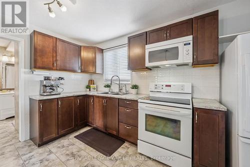976 Guelph Street, Kitchener, ON - Indoor Photo Showing Kitchen With Double Sink