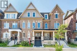 30 REMEMBRANCE ROAD  Brampton, ON L7A 4Y8