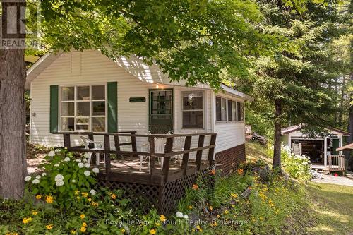The Rose Cottage - 2865 Severn River, Severn, ON - Outdoor