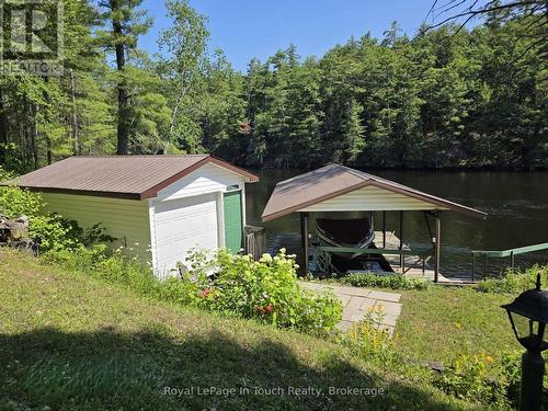 Shed and Boatport - 2865 Severn River, Severn, ON - Outdoor