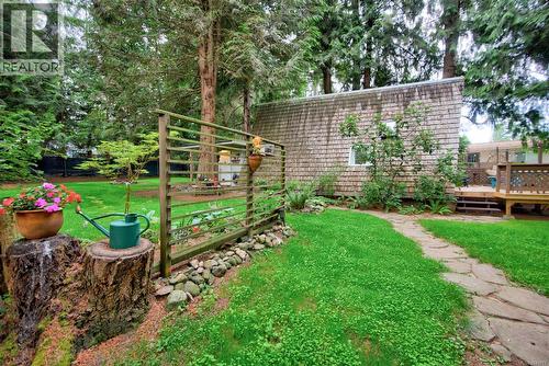 7685 Ships Point Rd, Fanny Bay, BC - Outdoor