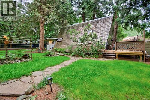 7685 Ships Point Rd, Fanny Bay, BC - Outdoor With Deck Patio Veranda