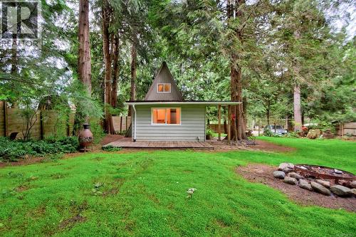 7685 Ships Point Rd, Fanny Bay, BC - Outdoor