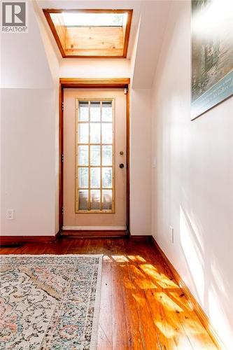 218 Bay Street S, Hamilton, ON - Indoor Photo Showing Other Room