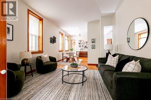 218 Bay Street S, Hamilton, ON - Indoor Photo Showing Living Room