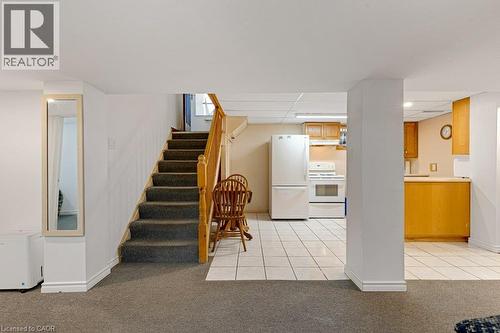 86 Christopher Drive, Cambridge, ON - Indoor Photo Showing Other Room