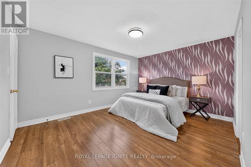 1569 Norwill Crescent, Oshawa, ON - Indoor Photo Showing Bedroom