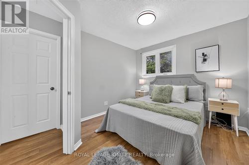 1569 Norwill Crescent, Oshawa, ON - Indoor Photo Showing Bedroom