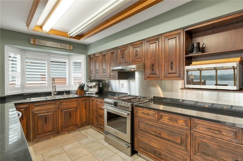 4675 Discovery Dr, Campbell River, BC 