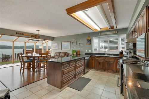 4675 Discovery Dr, Campbell River, BC 