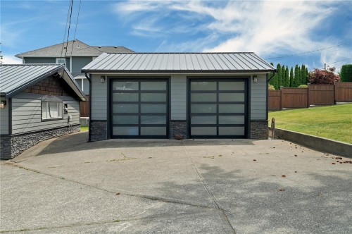 4675 Discovery Dr, Campbell River, BC 