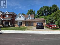 1 - 22 CENTRE STREET Aurora, ON L4G 1J6