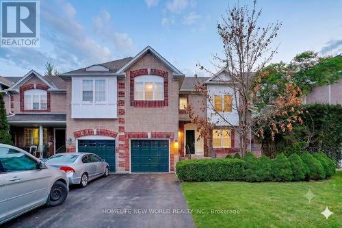 10 - 199 HILLCREST AVENUE  Mississauga, ON L5B 4L5