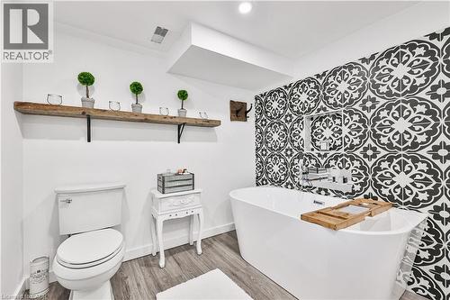60 Galbraith Drive, Hamilton, ON - Indoor Photo Showing Bathroom