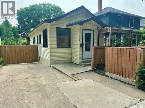 517 Bedford ROAD  Saskatoon, SK S7L 0E7