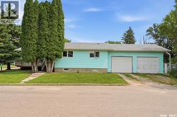 29 Macdowall CRESCENT Prince Albert, SK S6V 6N2