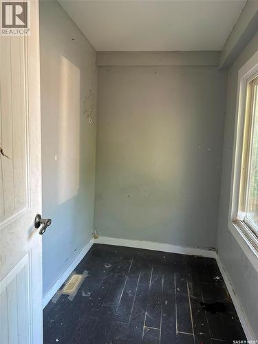 619 L Avenue S, Saskatoon, SK - Indoor Photo Showing Other Room