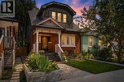 252 FAIRFIELD Avenue  Hamilton, ON L8H 5H6
