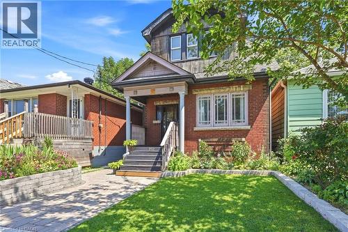 252 Fairfield Avenue, Hamilton, ON - Outdoor With Deck Patio Veranda With Facade