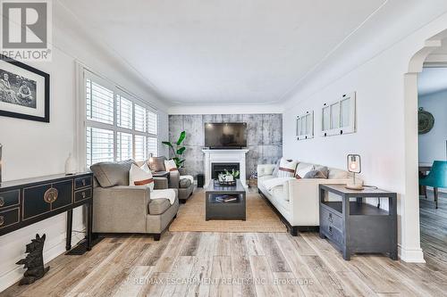60 Galbraith Drive, Hamilton, ON - Indoor Photo Showing Living Room With Fireplace