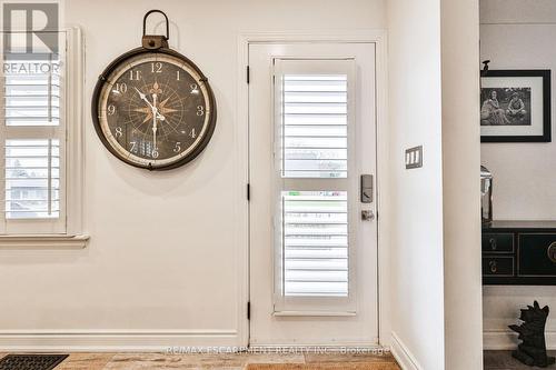 60 Galbraith Drive, Hamilton, ON - Indoor Photo Showing Other Room