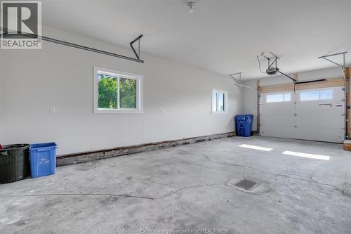 1175 Highway 77, Leamington, ON - Indoor Photo Showing Garage