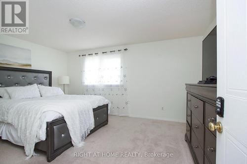 865 Attersley Drive, Oshawa, ON - Indoor Photo Showing Bedroom