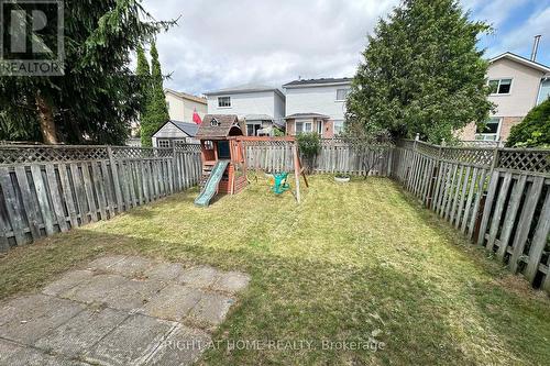 865 Attersley Drive, Oshawa, ON - Outdoor