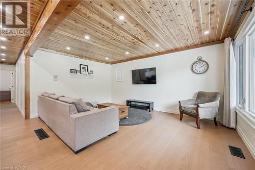 223 Carter Avenue, Waterloo, ON - Indoor